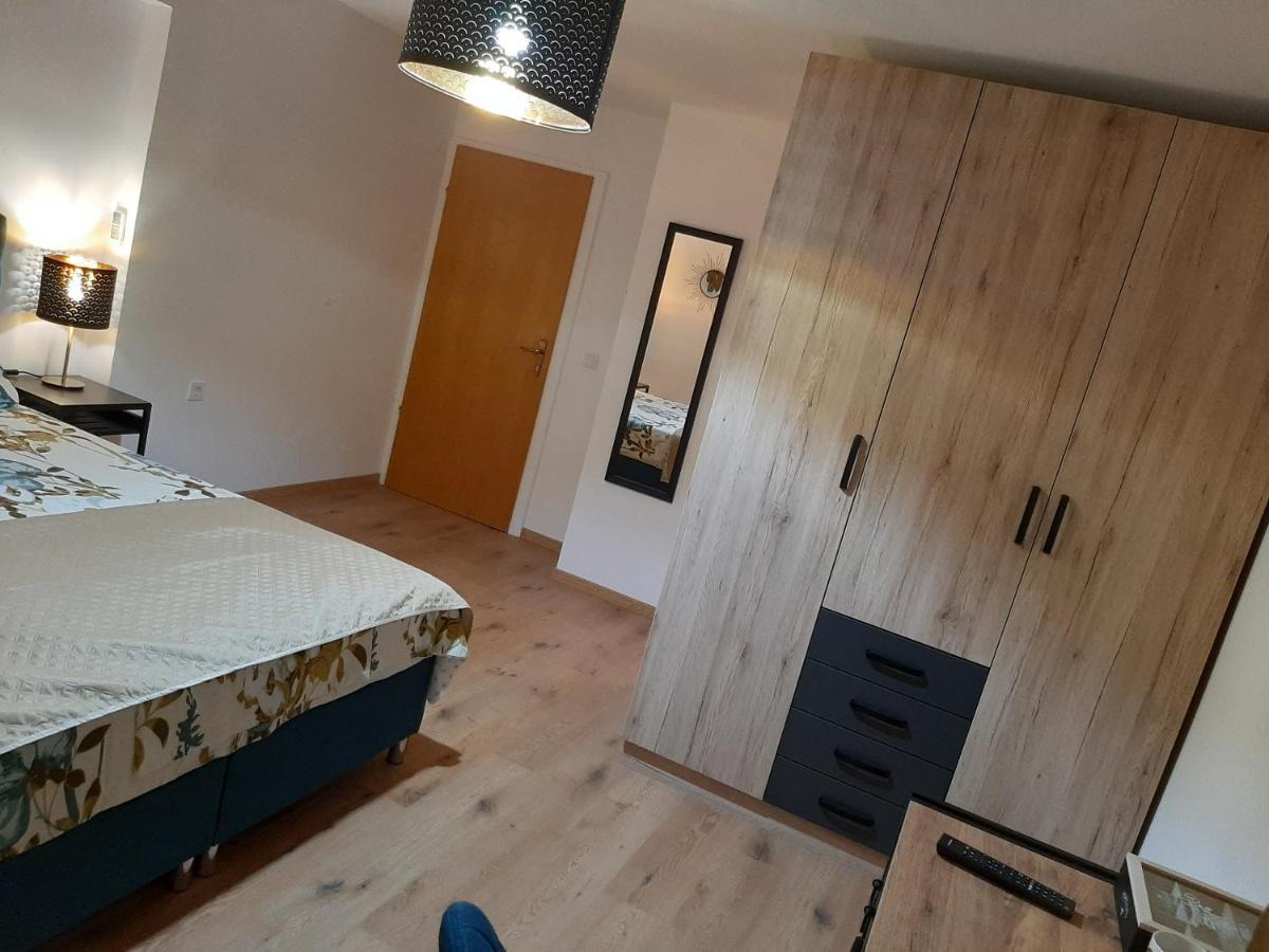 Petra Rooms And Apartments Palit Экстерьер фото