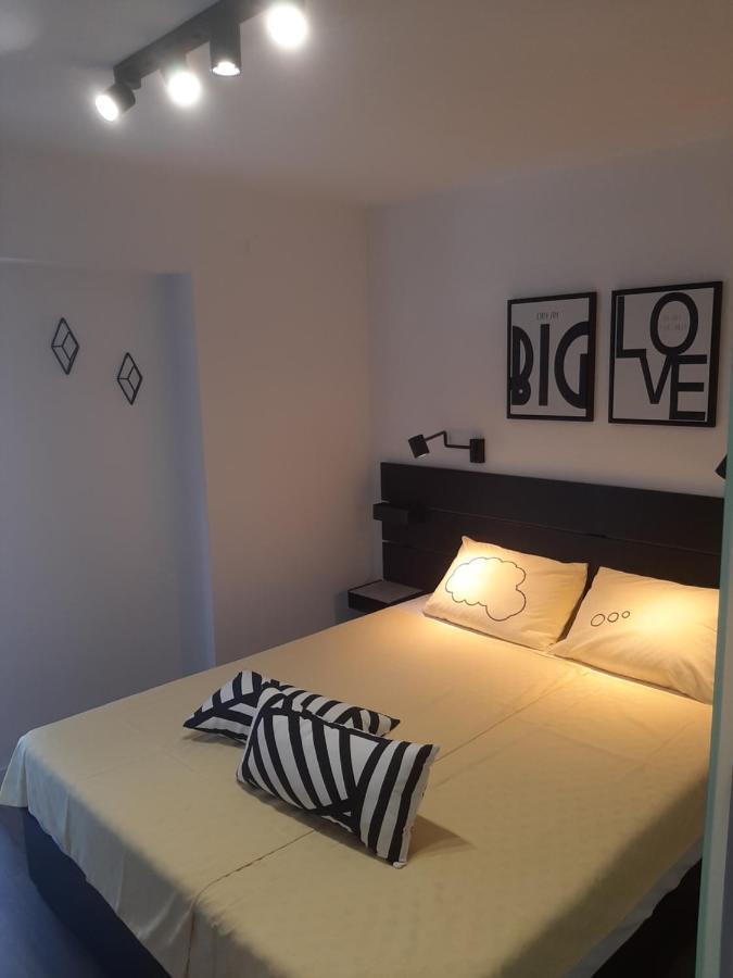 Petra Rooms And Apartments Palit Экстерьер фото